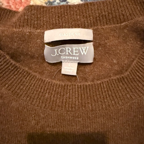 J Crew 100% cashmere sweater - Picture 2 of 2